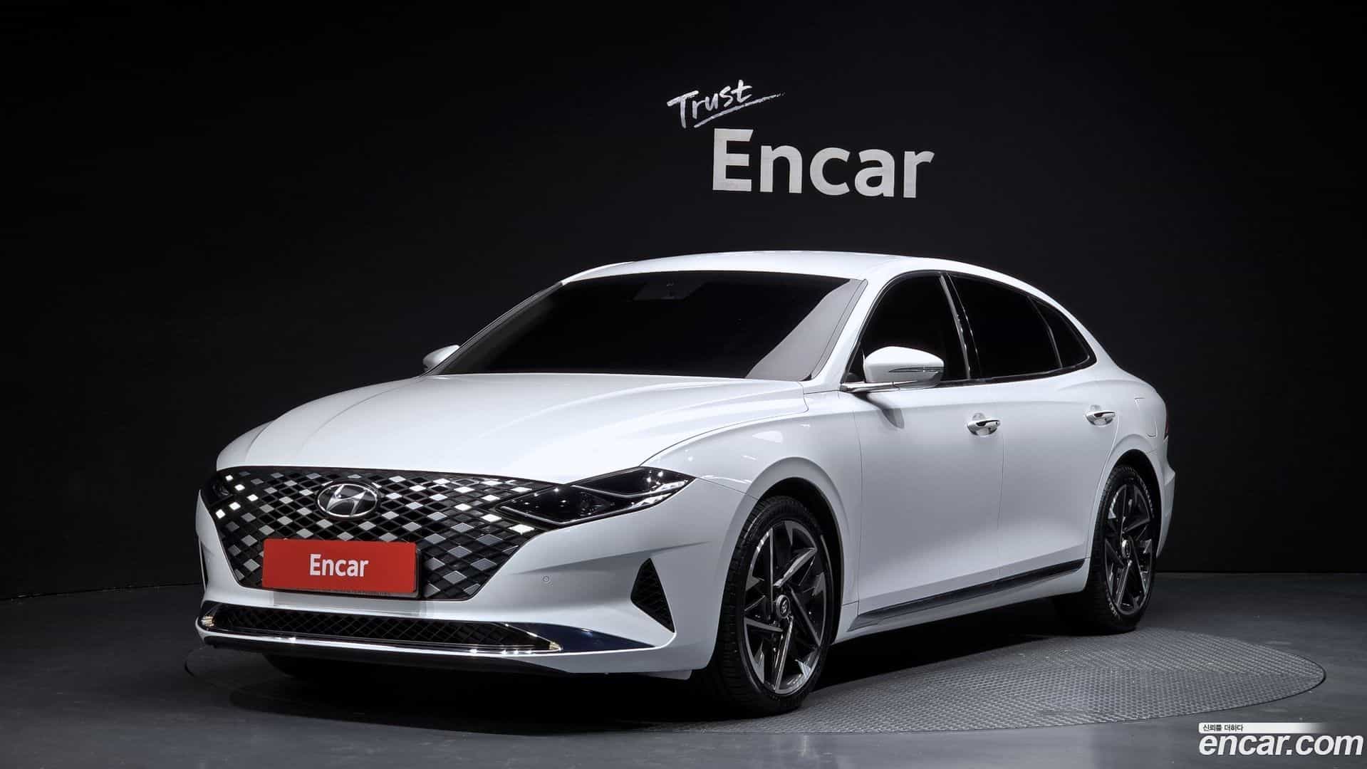 Grandeur Hyundai 2020.0-OUTER-001