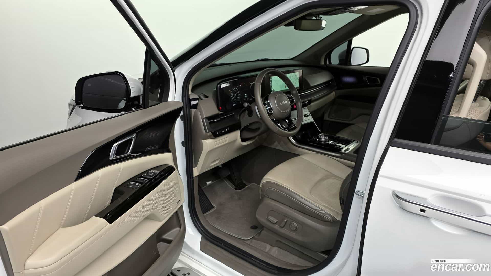 Canival Kia 2022.11-INNER-010