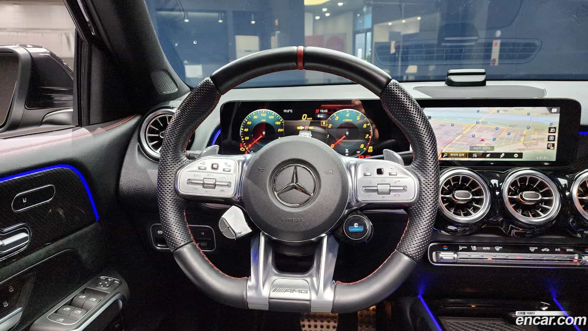 GLB-Class Mercedes-Benz 2023.11-OPTION-018