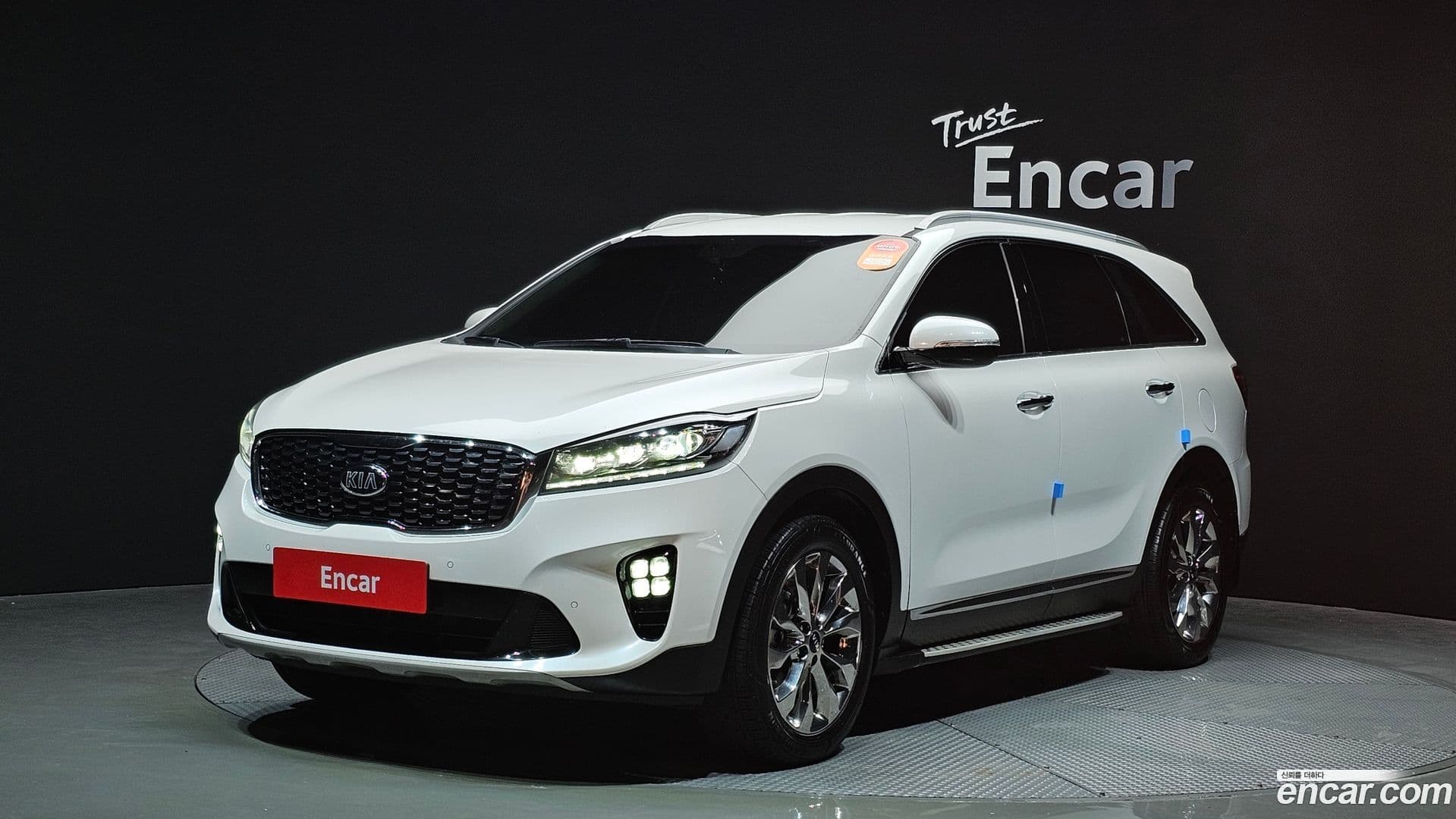 Main__Slider__Photo:Sorento Kia 2017.9-0