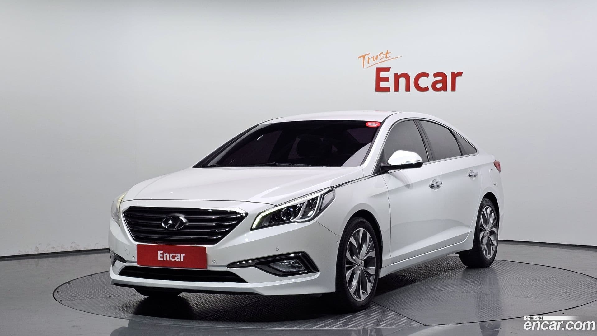 Main__Slider__Photo:Sonata Hyundai 2017.0-0
