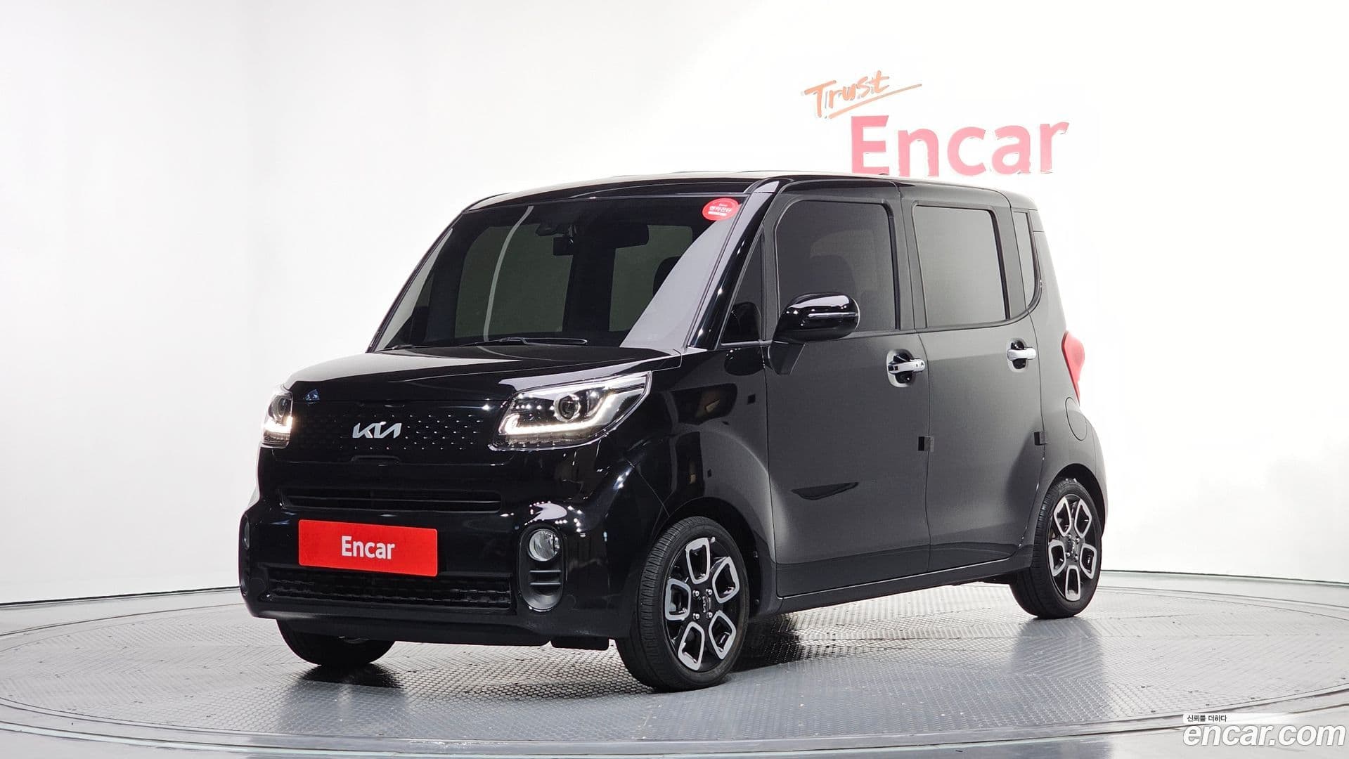 Main__Slider__Photo:RAY Kia 2021.11-0