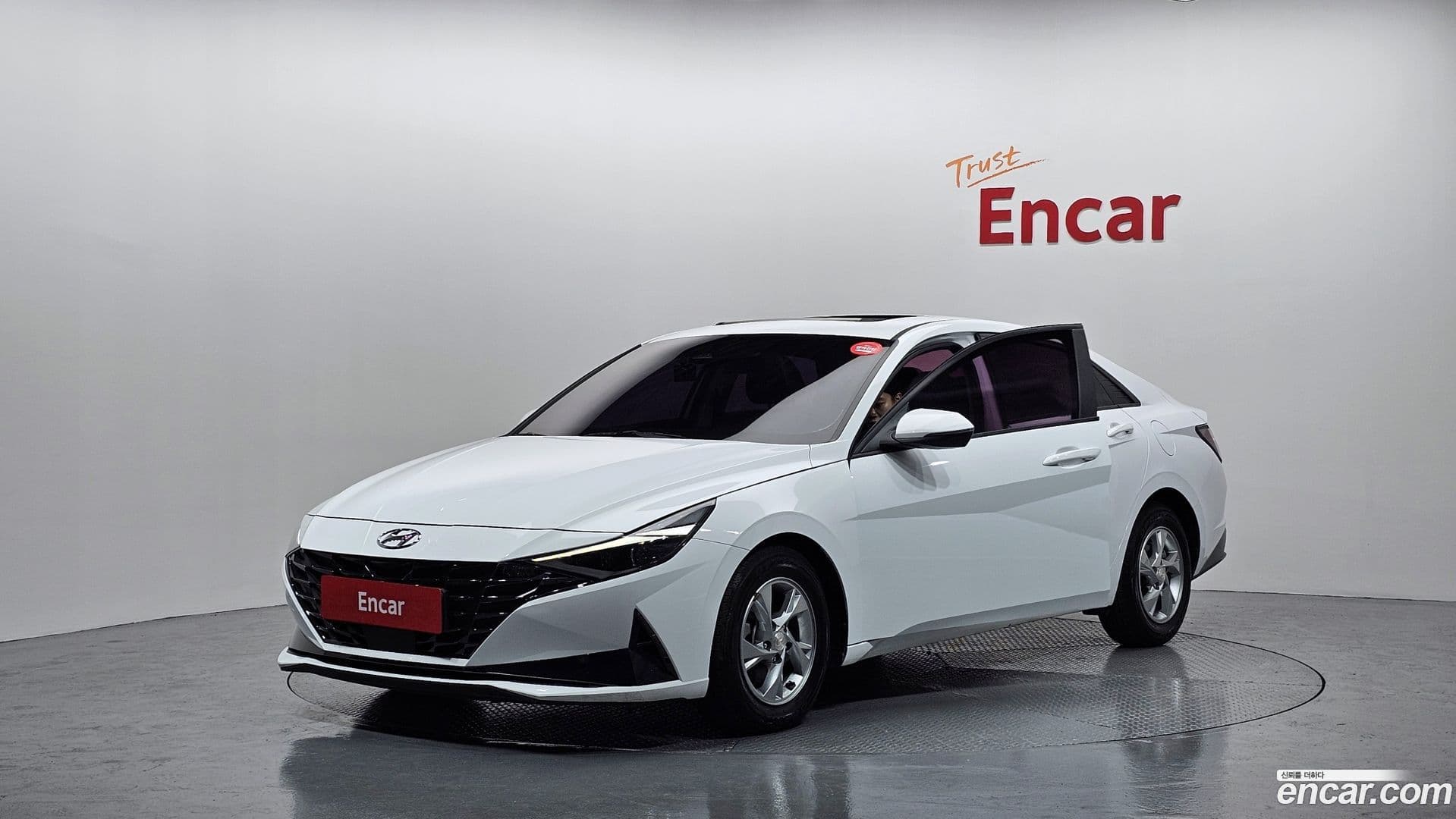 Main__Slider__Photo:AVANTE Hyundai 2020.6-0