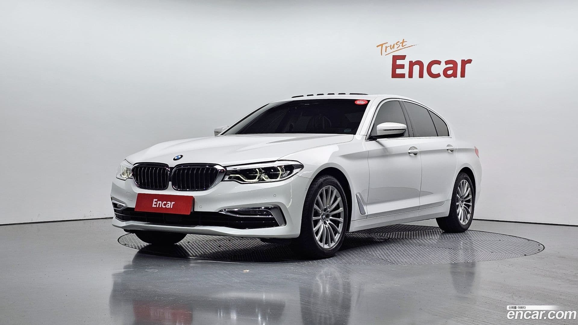 Main__Slider__Photo:5-Series BMW 2020.7-0