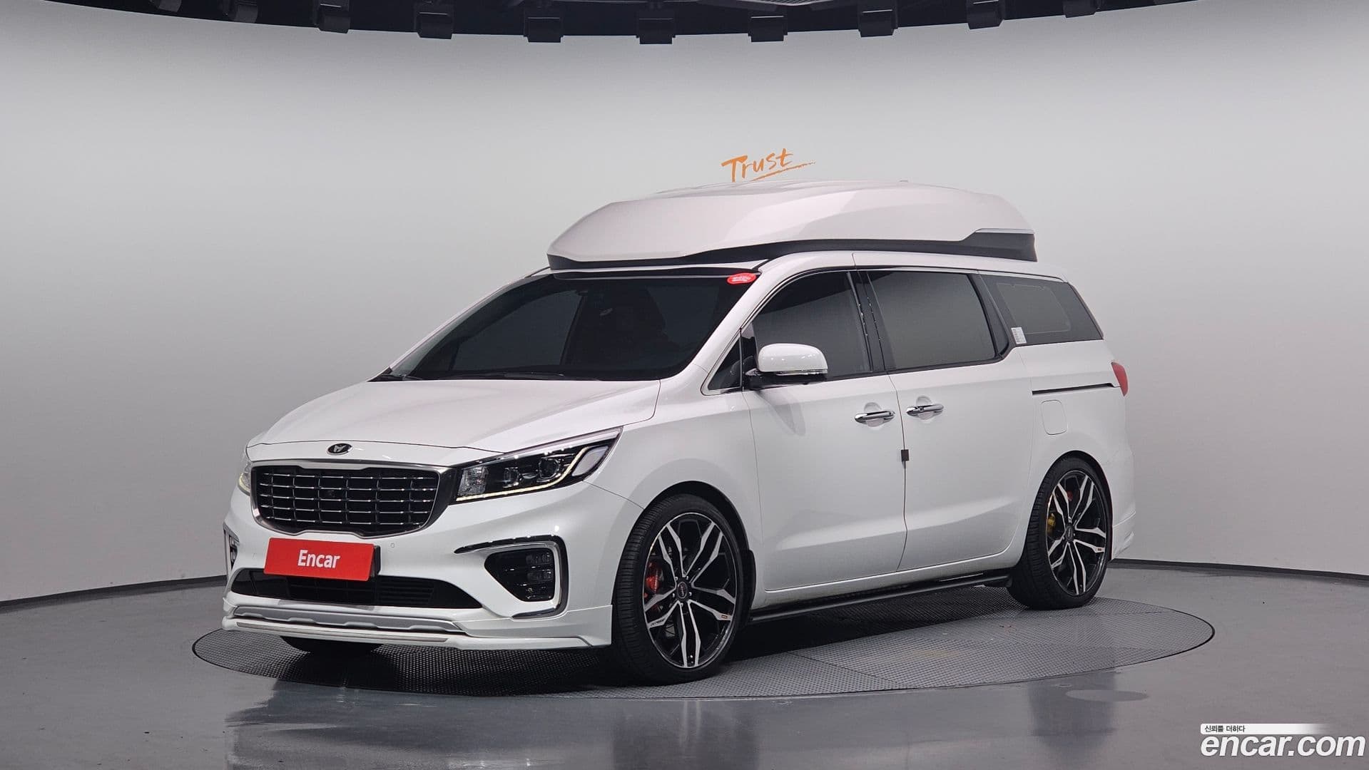 Main__Slider__Photo:Canival Kia 2020.0-0