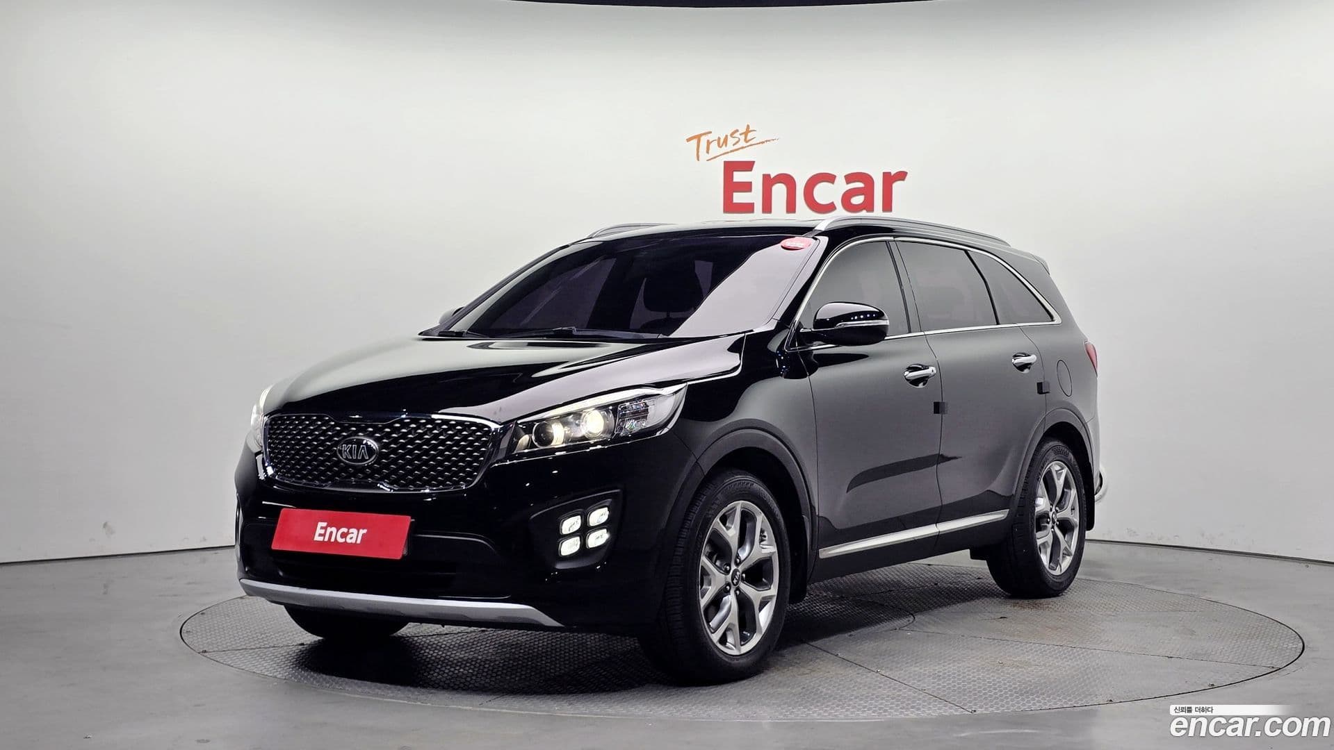 Main__Slider__Photo:Sorento Kia 2015.9-0
