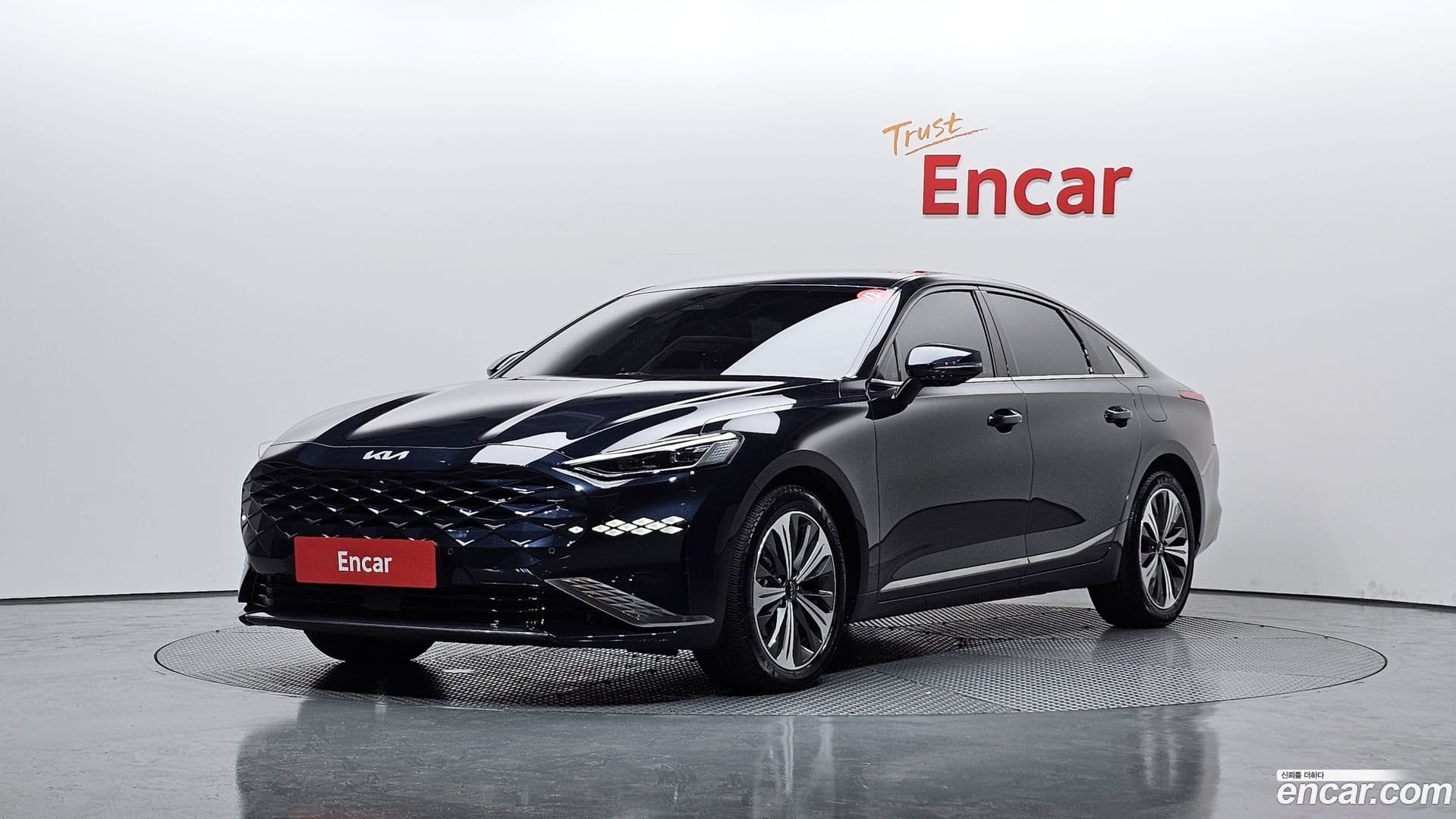 Main__Slider__Photo:K8 Kia 2021.9-0