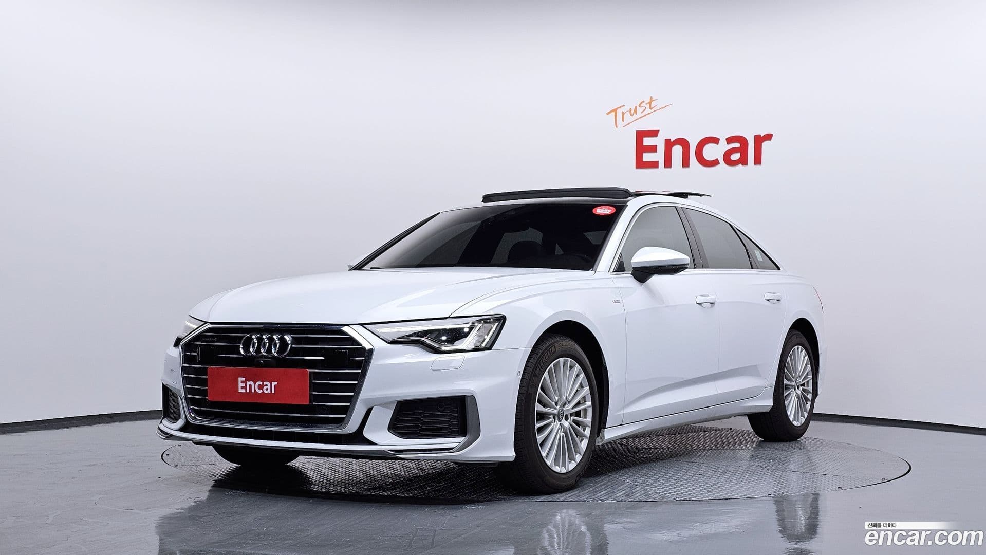 Main__Slider__Photo:A6 Audi 2021.6-0