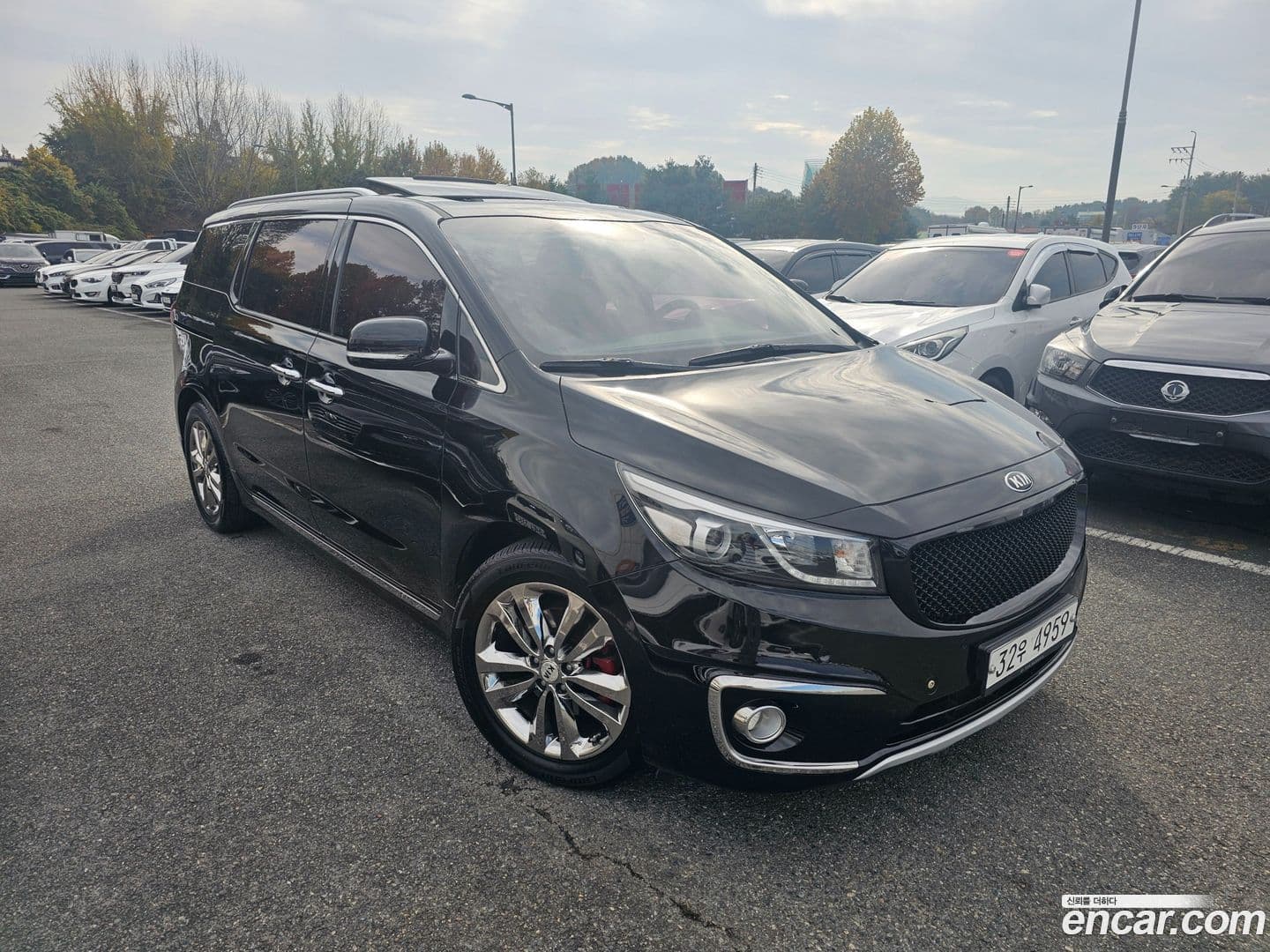 Main__Slider__Photo:Canival Kia 2015.10-0