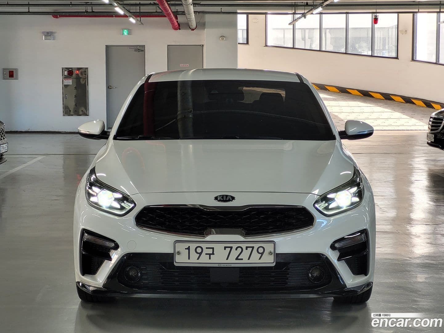Main__Slider__Photo:K3 Kia 2018.10-0