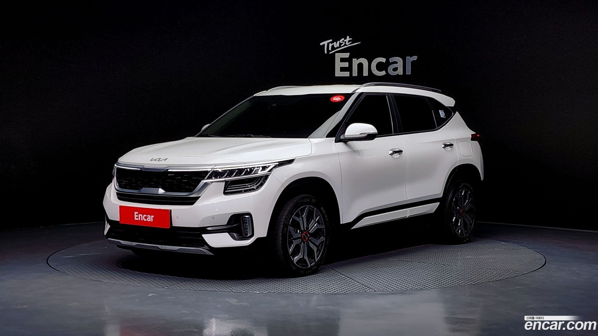 Main__Slider__Photo:Seltos Kia 2021.9-0
