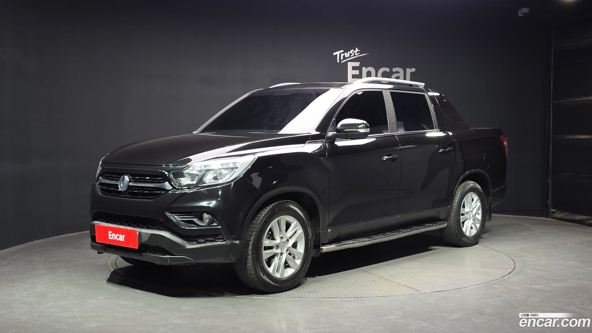 Main__Slider__Photo:Rexton KG Mobility 2018.1-0
