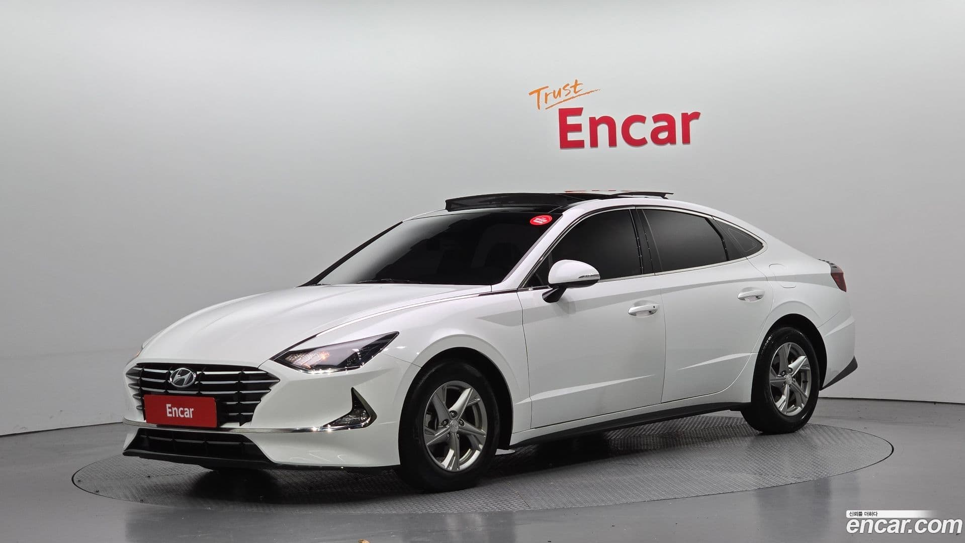Main__Slider__Photo:Sonata Hyundai 2019.10-0