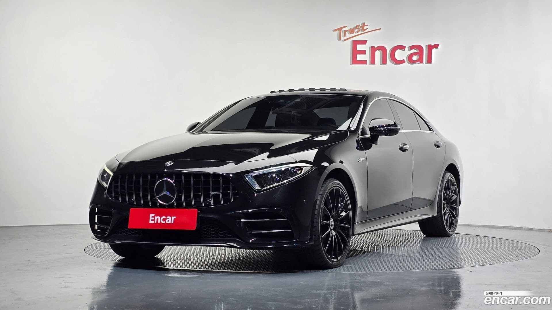 Main__Slider__Photo:CLS-Class Mercedes-Benz 2019.10-0