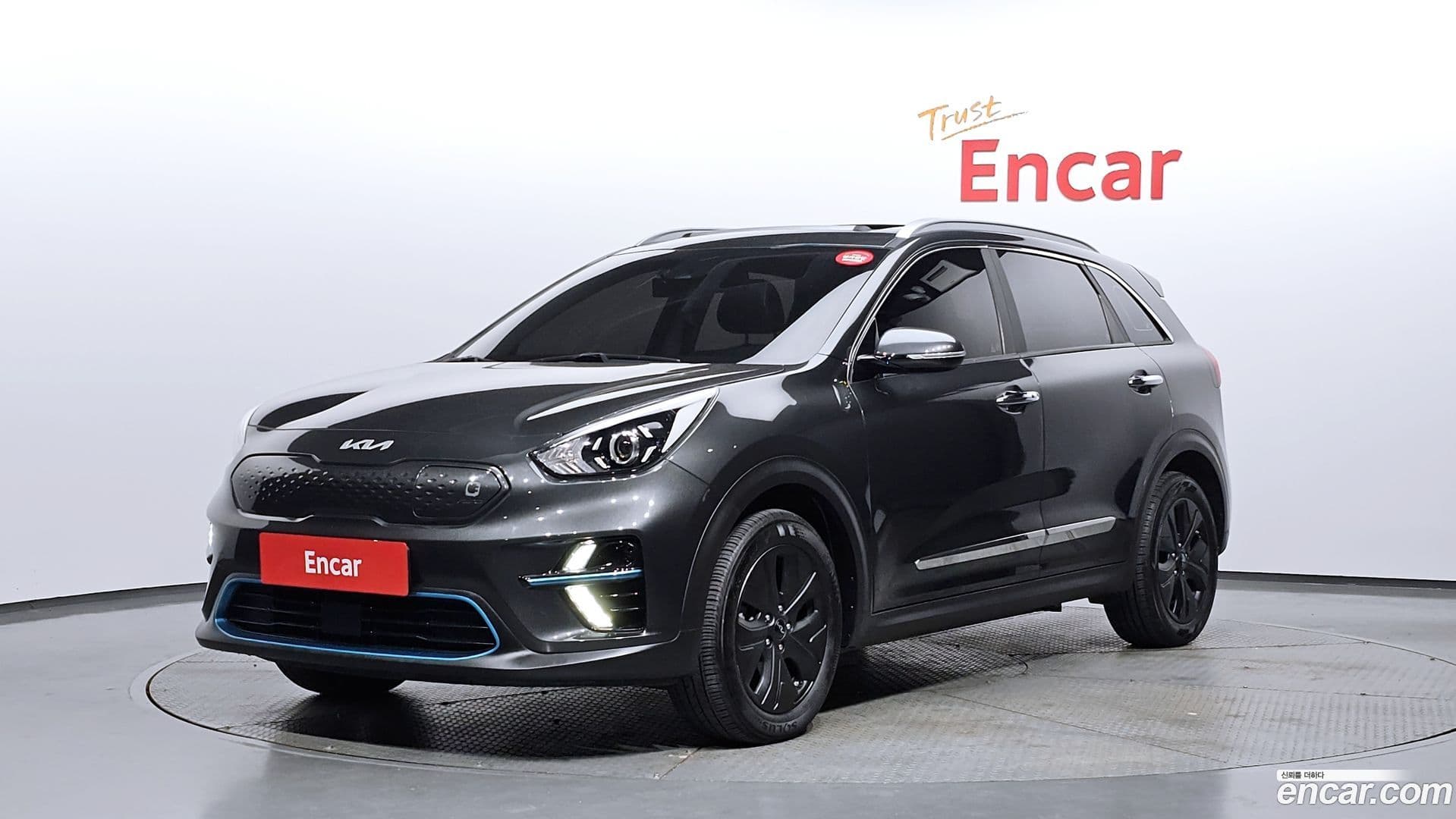 Main__Slider__Photo:Niro Kia 2021.8-0