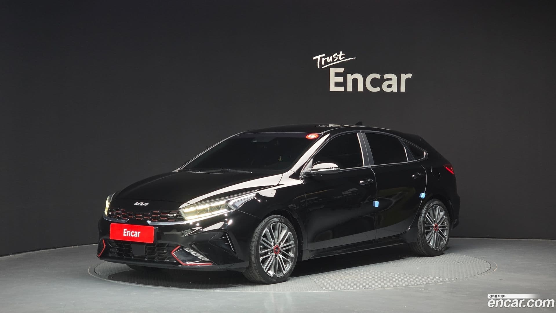 Main__Slider__Photo:K3 Kia 2022.1-0