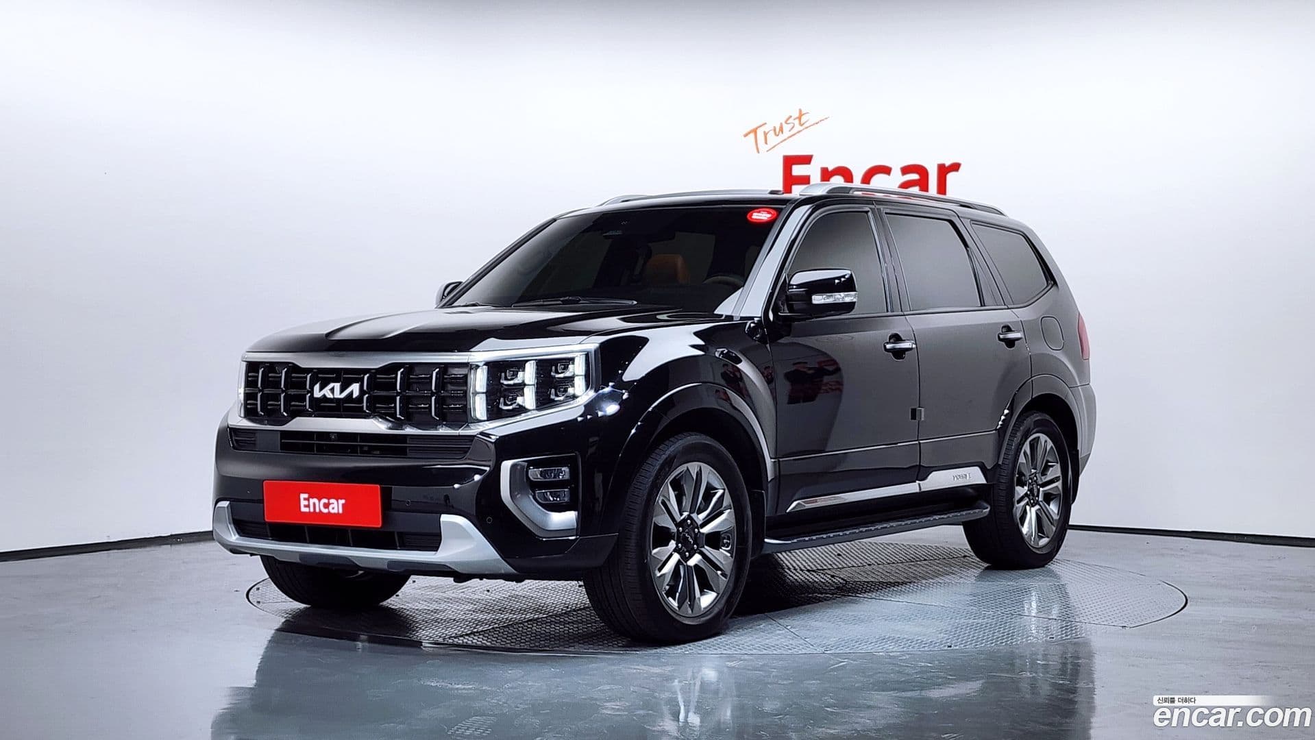 Main__Slider__Photo:Mohave Kia 2023.6-0
