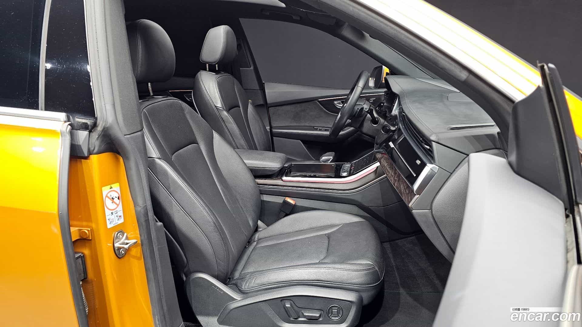 Q8 Audi 2021.9-INNER-010