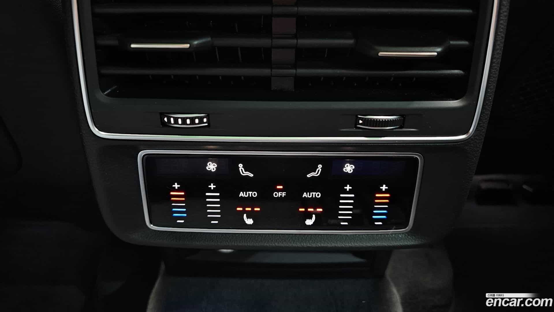 Q8 Audi 2021.9-OPTION-023