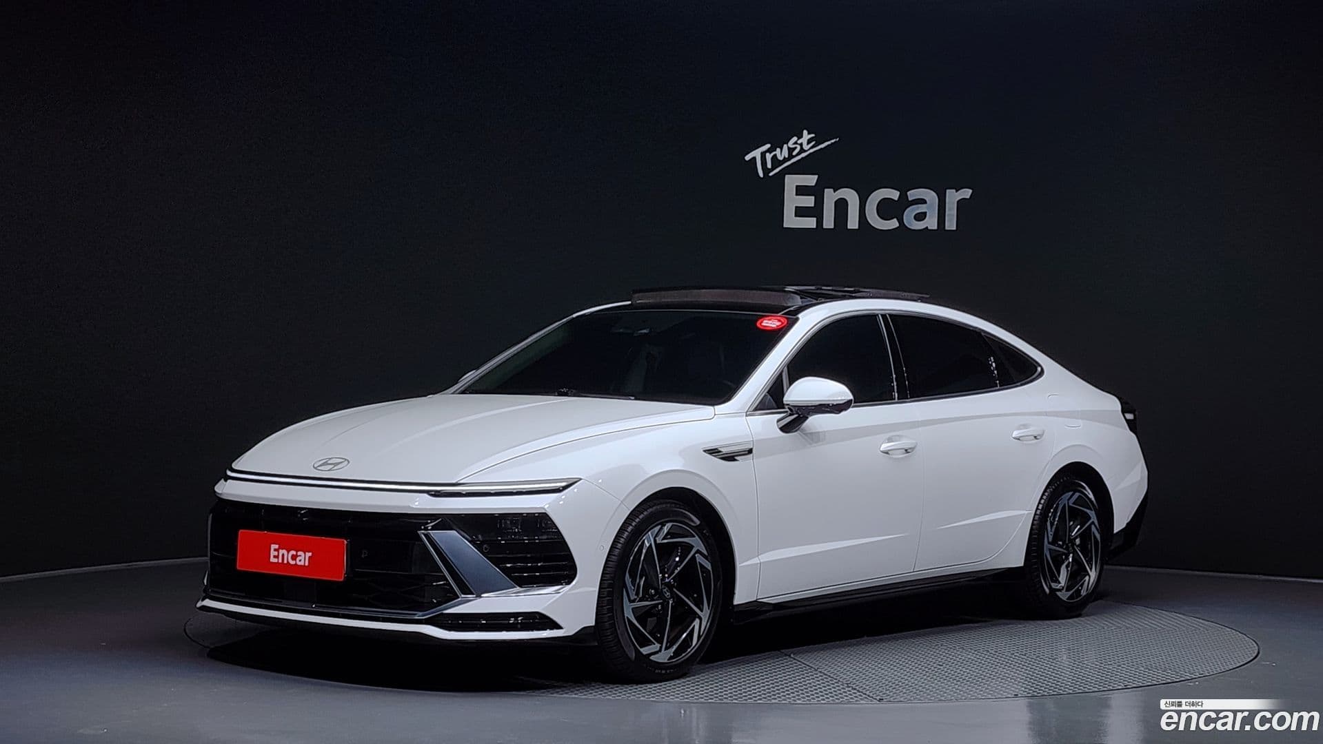 Main__Slider__Photo:Sonata Hyundai 2024.5-0