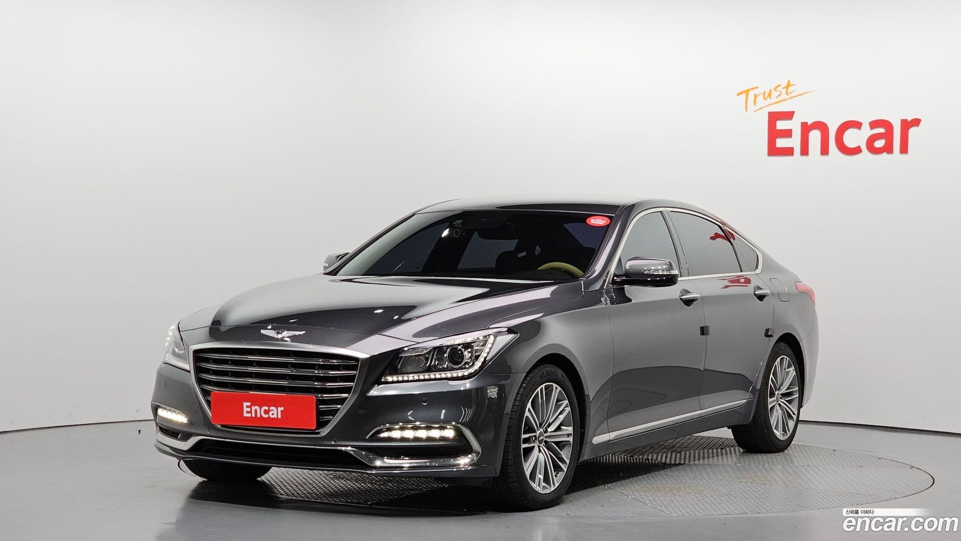 Main__Slider__Photo:G80 Genesis 2016.9-0