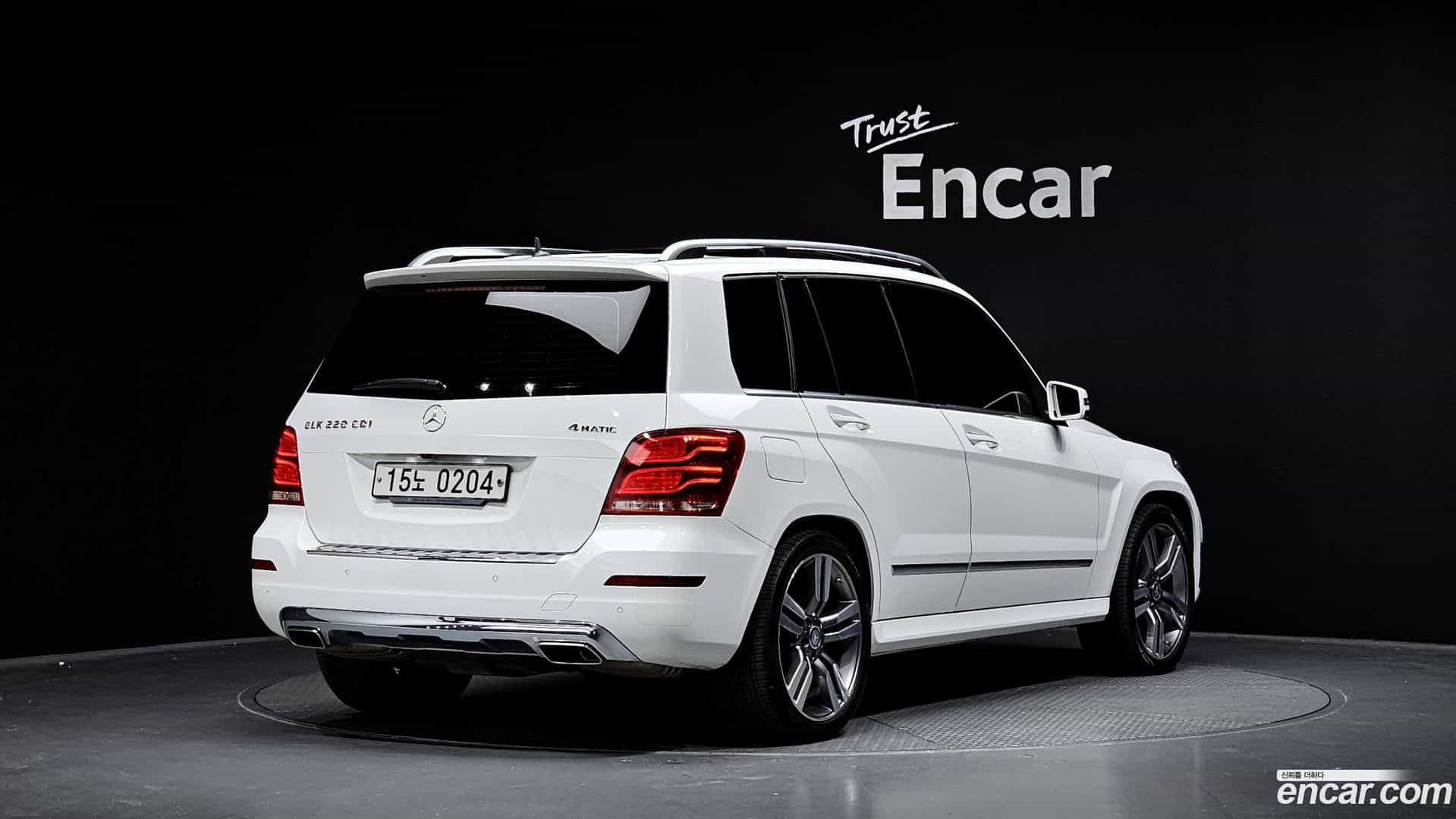 GLK-Class Mercedes-Benz 2015.1-OUTER-002