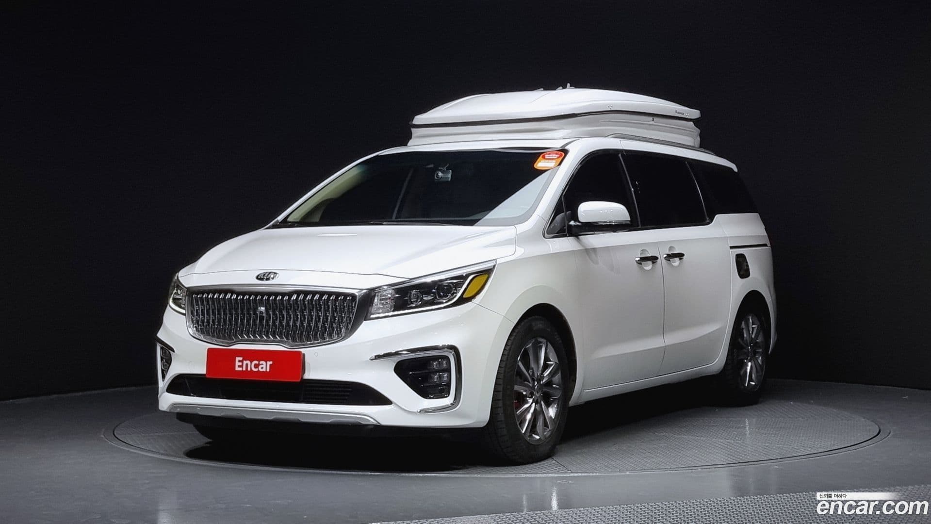 Main__Slider__Photo:Canival Kia 2019.0-0