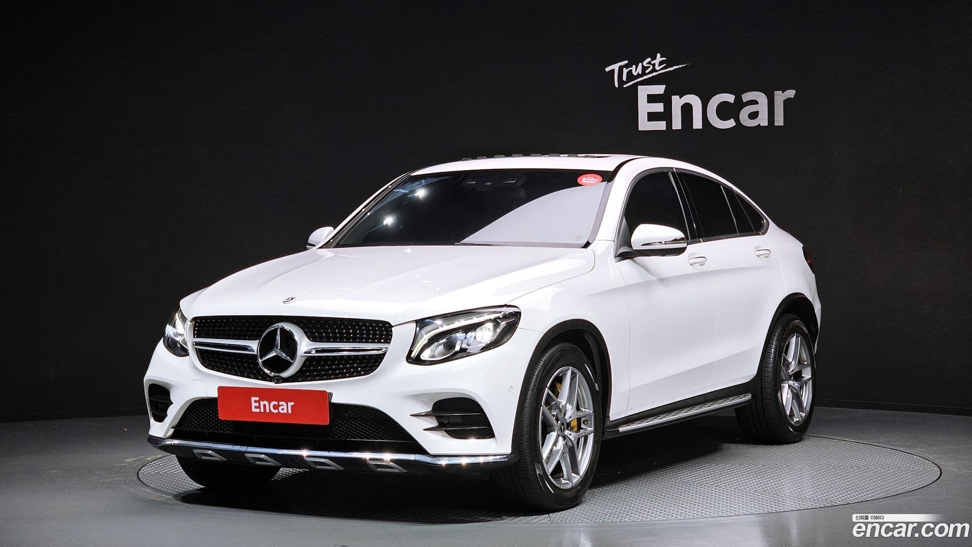 Main__Slider__Photo:GLC-Class Mercedes-Benz 2018.5-0