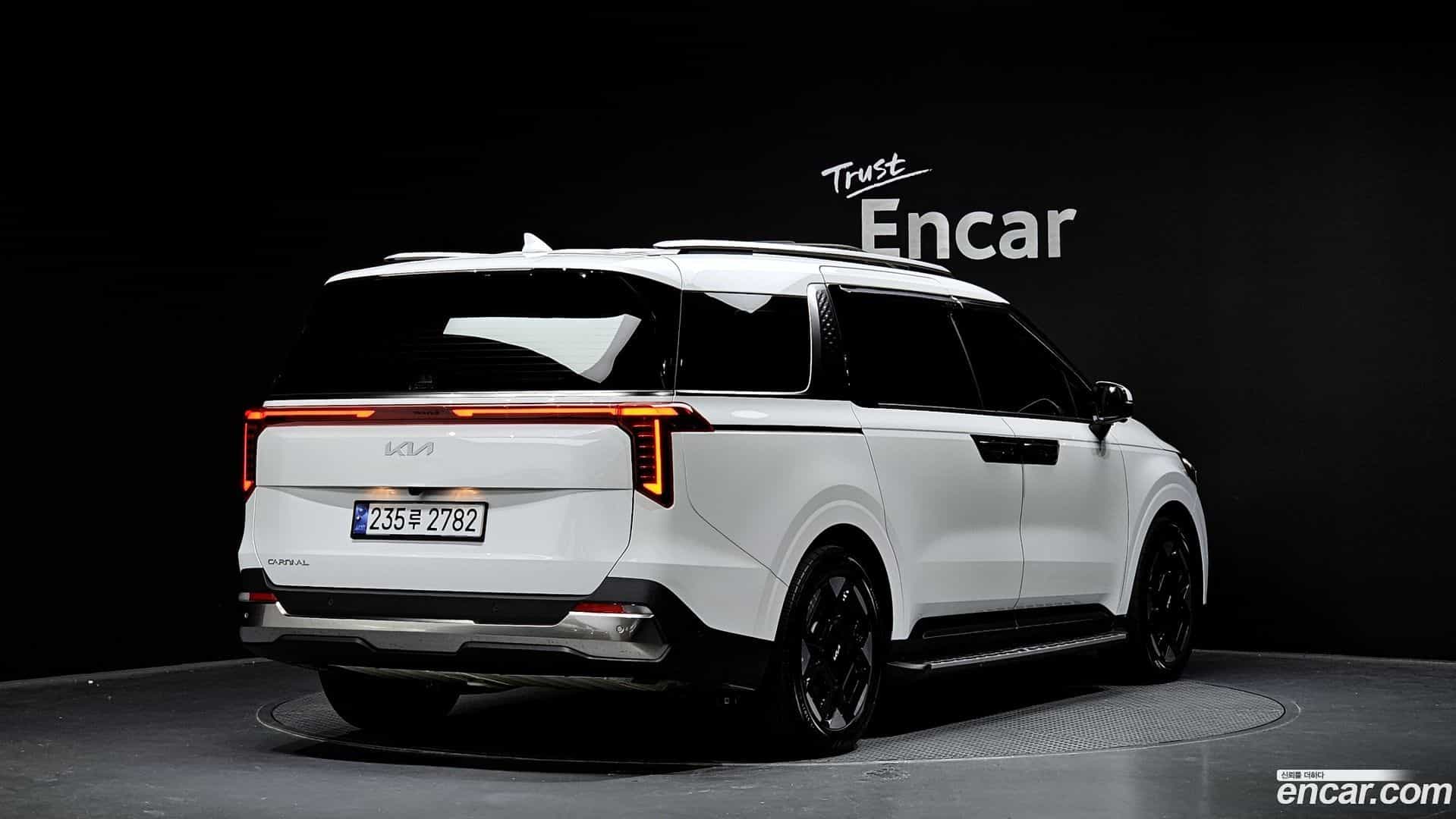 Canival Kia 2024.2-OUTER-002