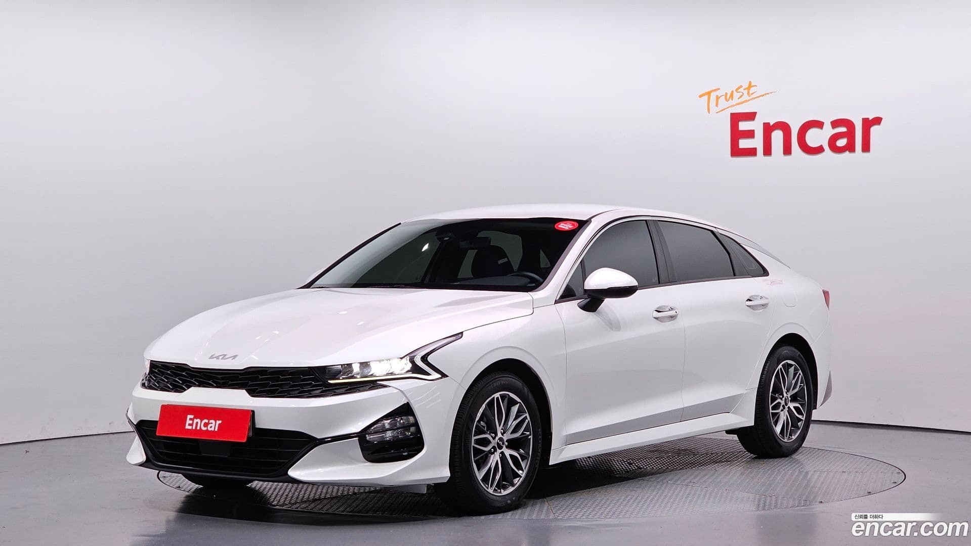 Main__Slider__Photo:K5 Kia 2022.3-0