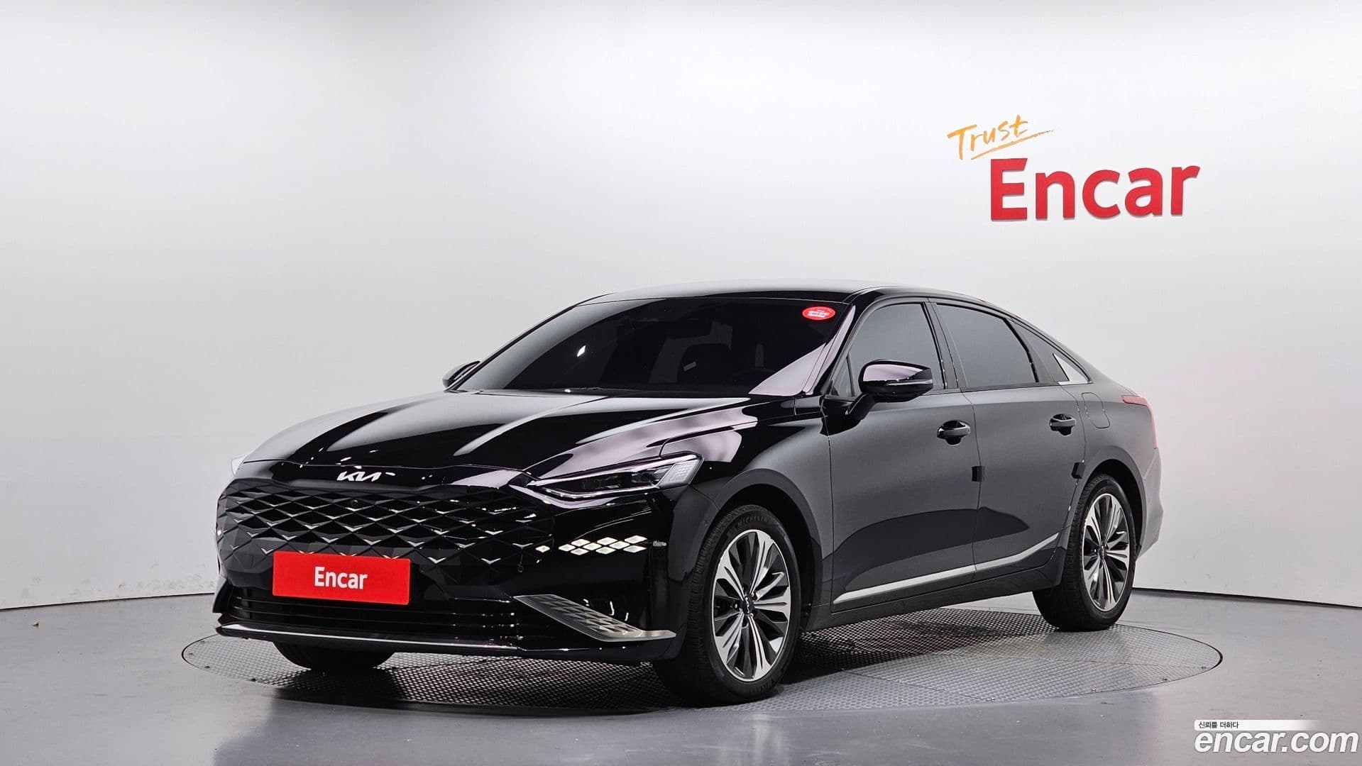 Main__Slider__Photo:K8 Kia 2021.10-0