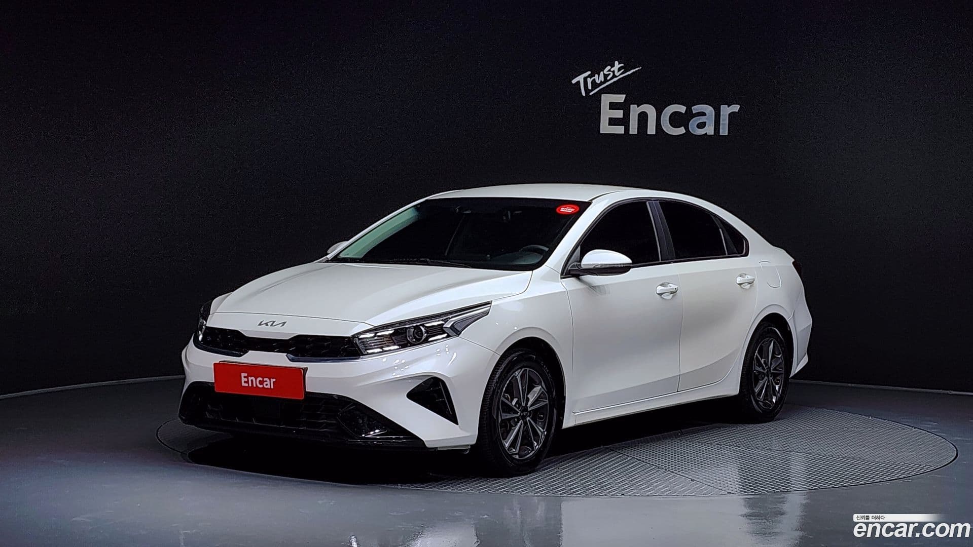 Main__Slider__Photo:K3 Kia 2022.4-0
