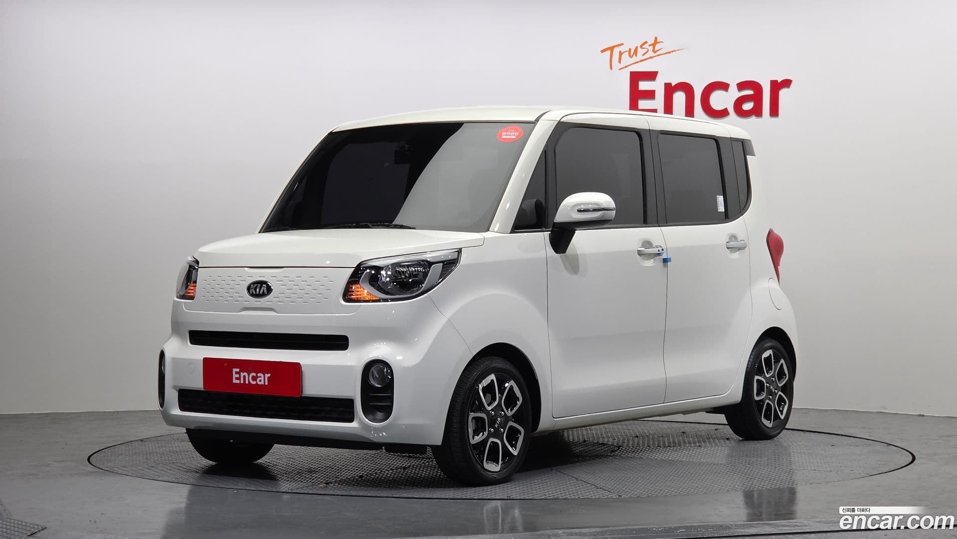 Main__Slider__Photo:RAY Kia 2020.9-0