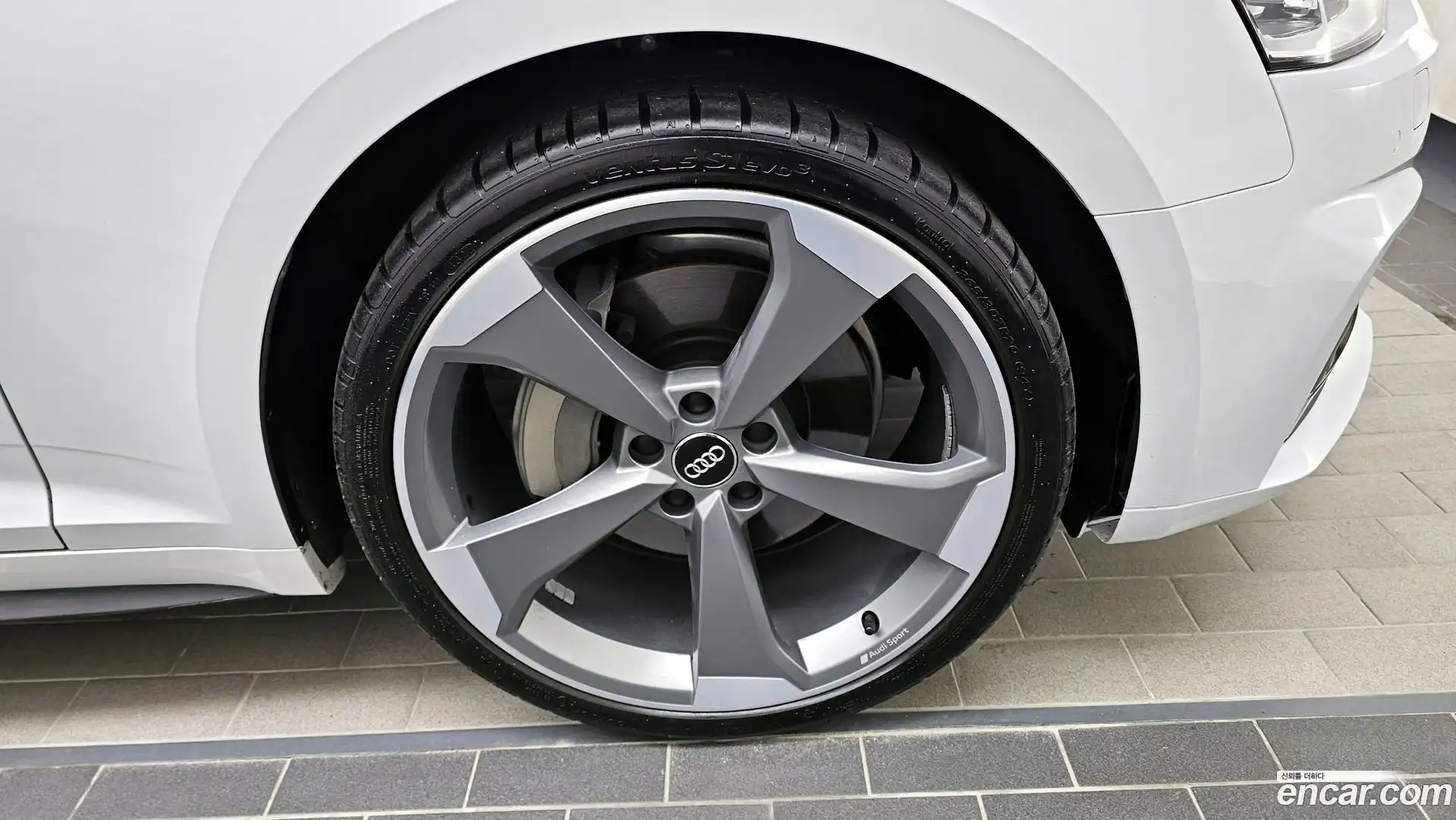 A5 Audi 2019.10-OUTER-005