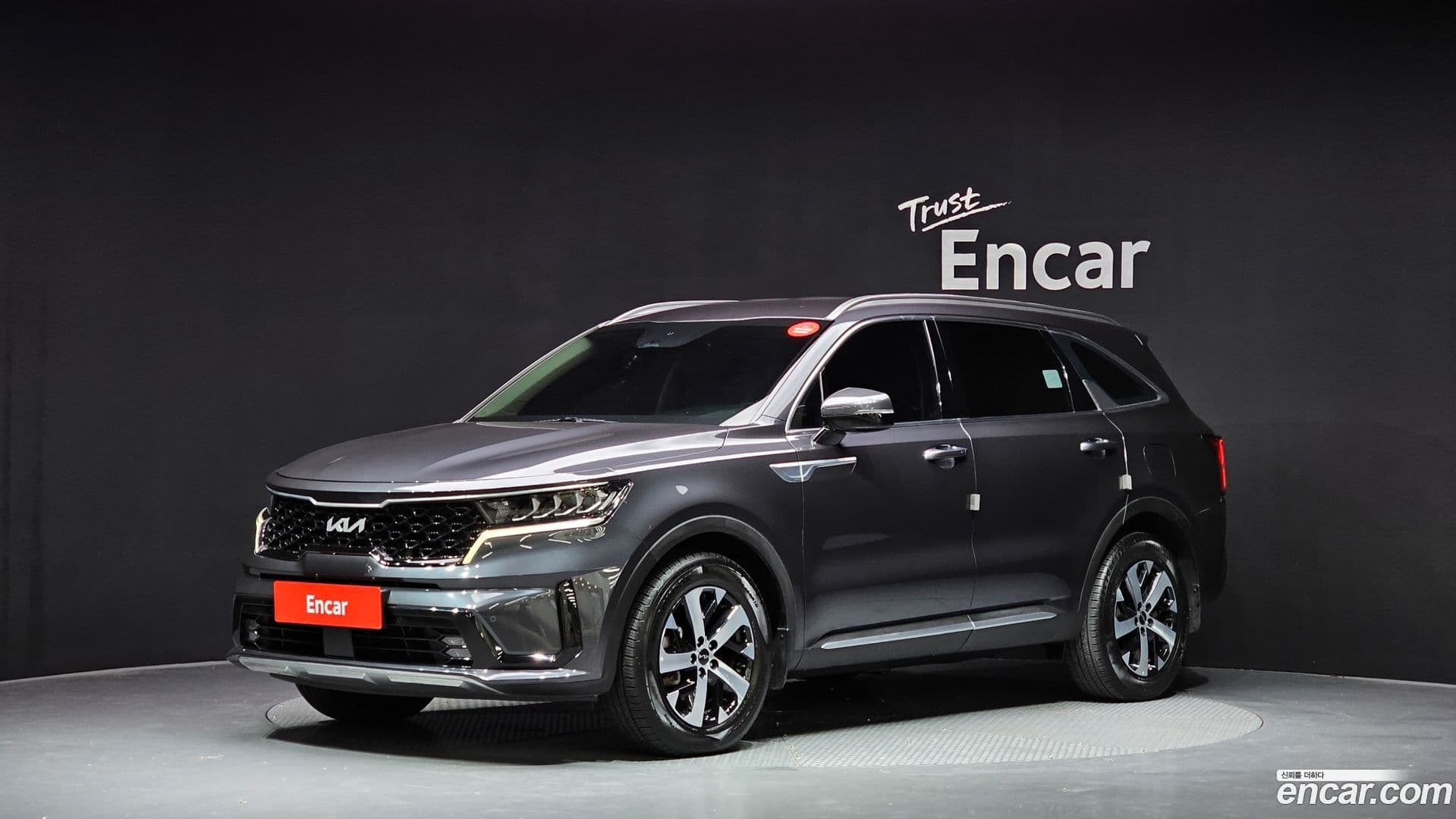 Main__Slider__Photo:Sorento Kia 2023.4-0