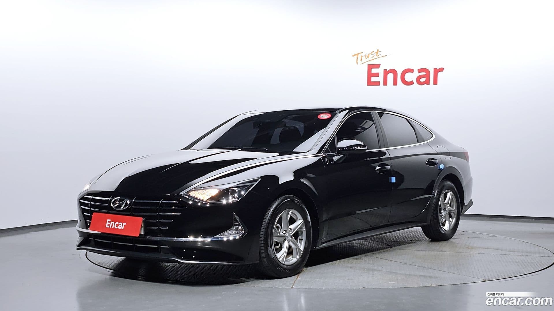 Main__Slider__Photo:Sonata Hyundai 2020.4-0