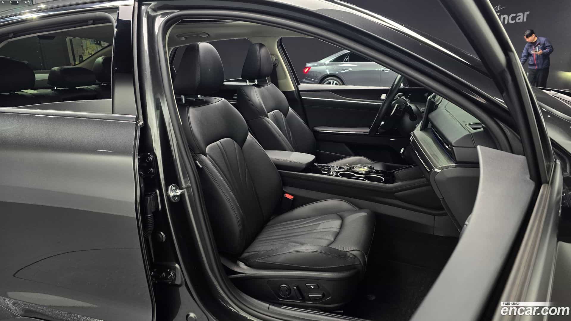 K5 Kia 2023.11-INNER-010