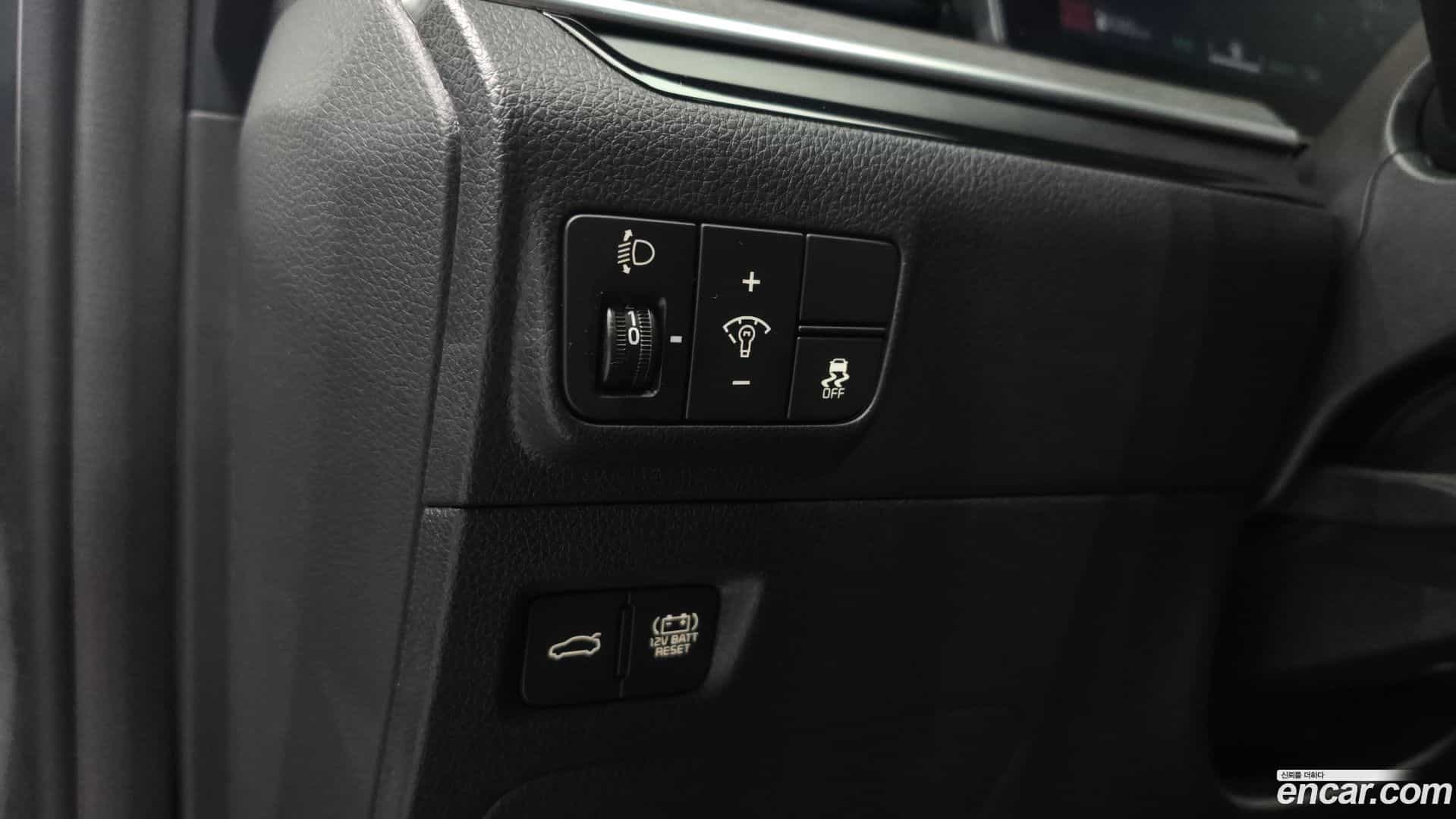 K5 Kia 2023.11-OPTION-018