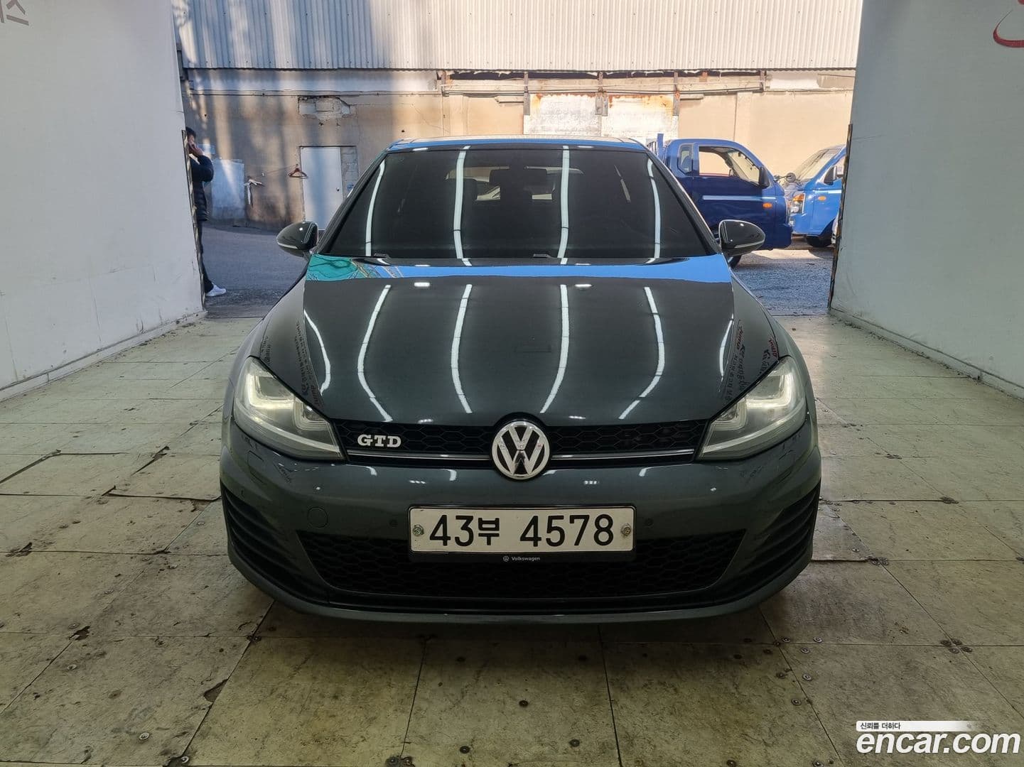 Main__Slider__Photo:Golf Volkswagen 2015.2-0