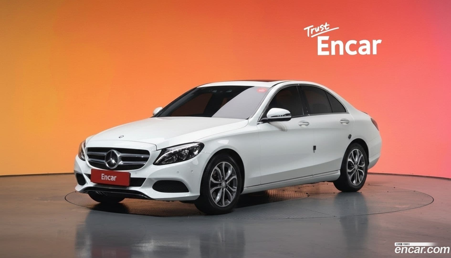 Main__Slider__Photo:C-Class Mercedes-Benz 2016.11-0