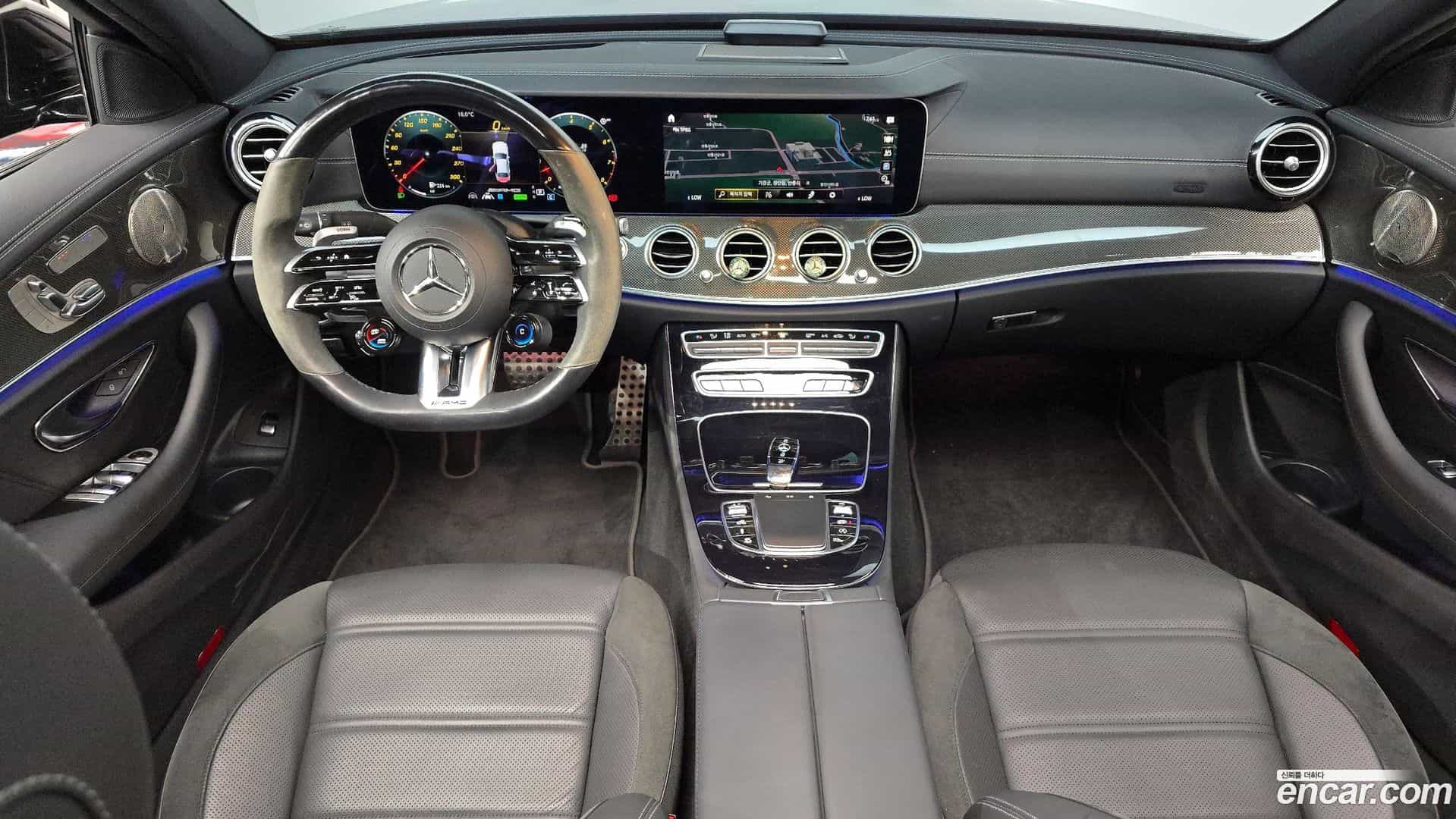E-Class Mercedes-Benz 2022.9-INNER-7