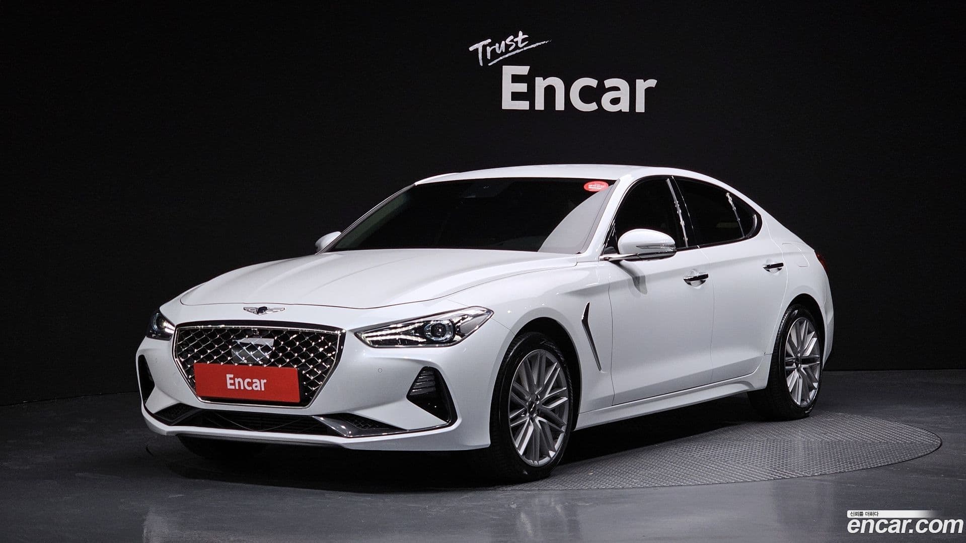 Main__Slider__Photo:G70 Genesis 2019.8-0
