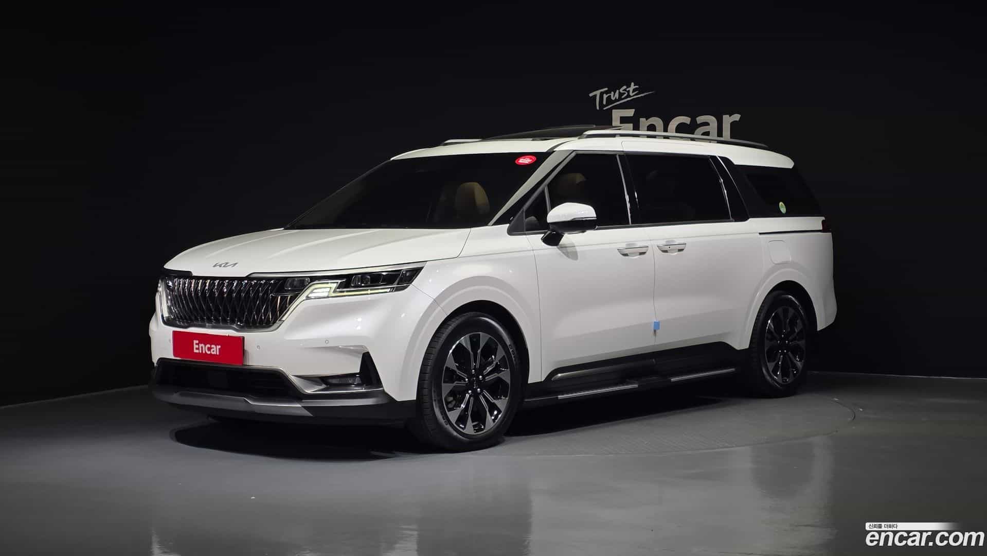 Canival Kia 2022.0-OUTER-1