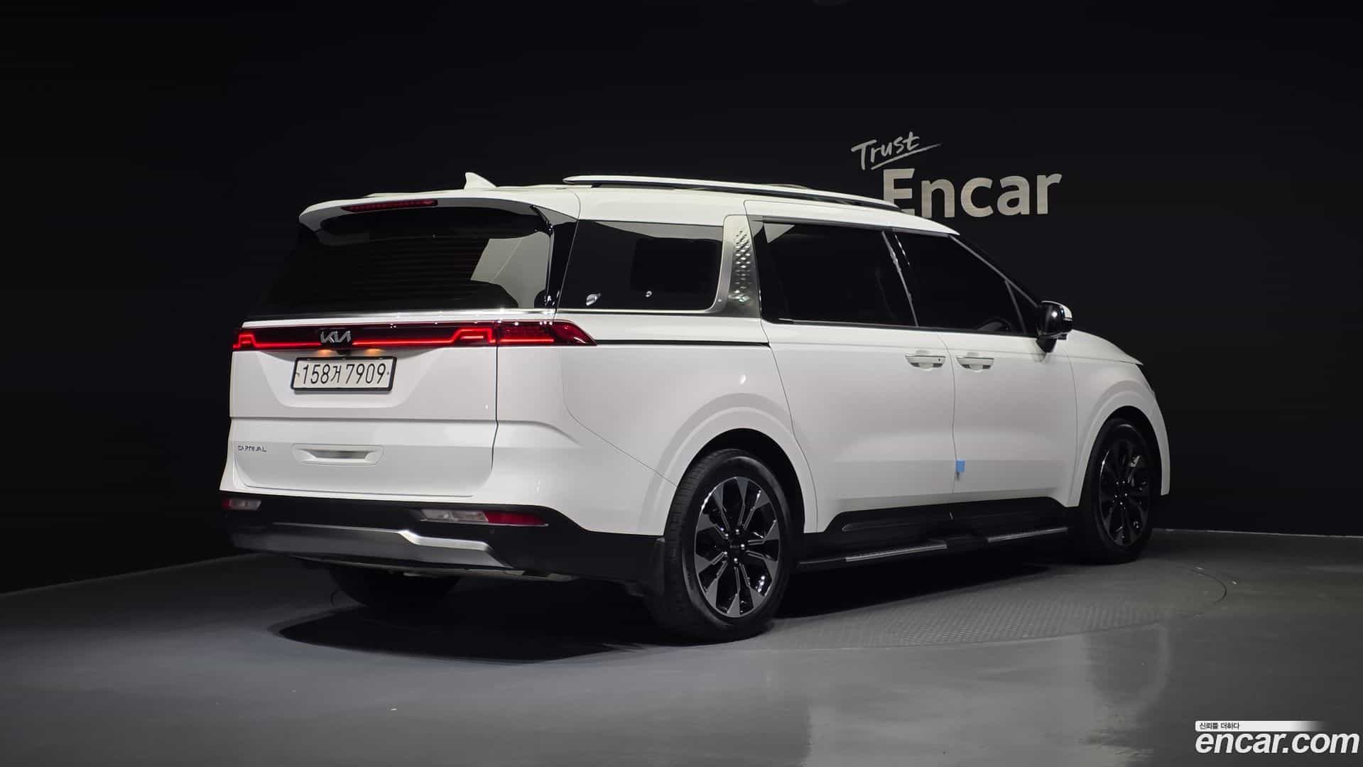 Canival Kia 2022.0-OUTER-2