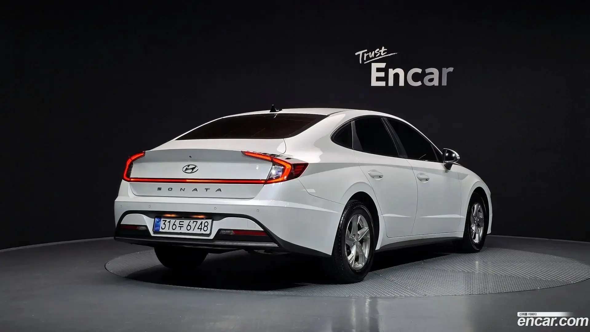 Main__Slider__Photo:Sonata Hyundai 2020.1-1