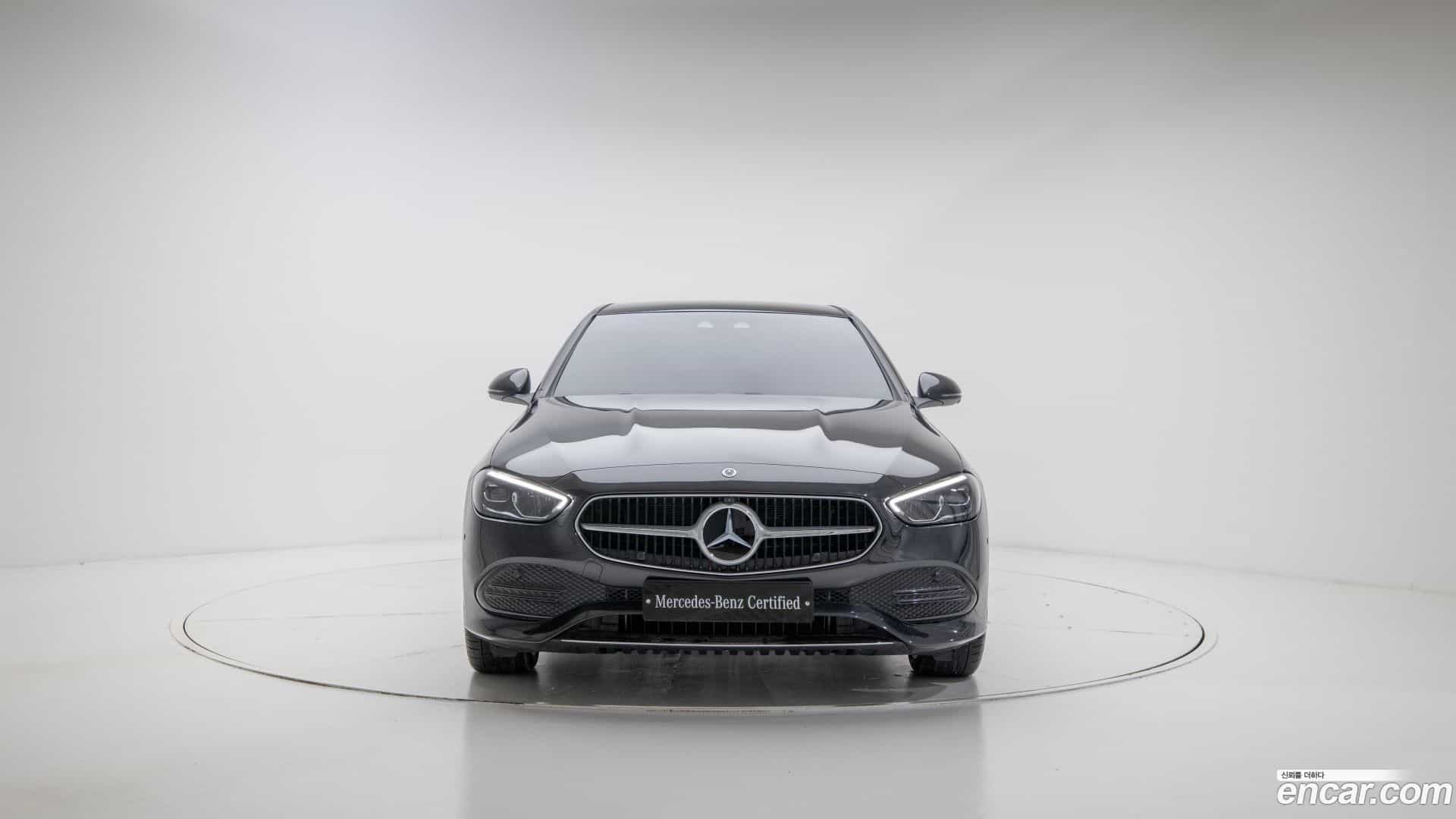 C-Class Mercedes-Benz 2023.8-OUTER-003