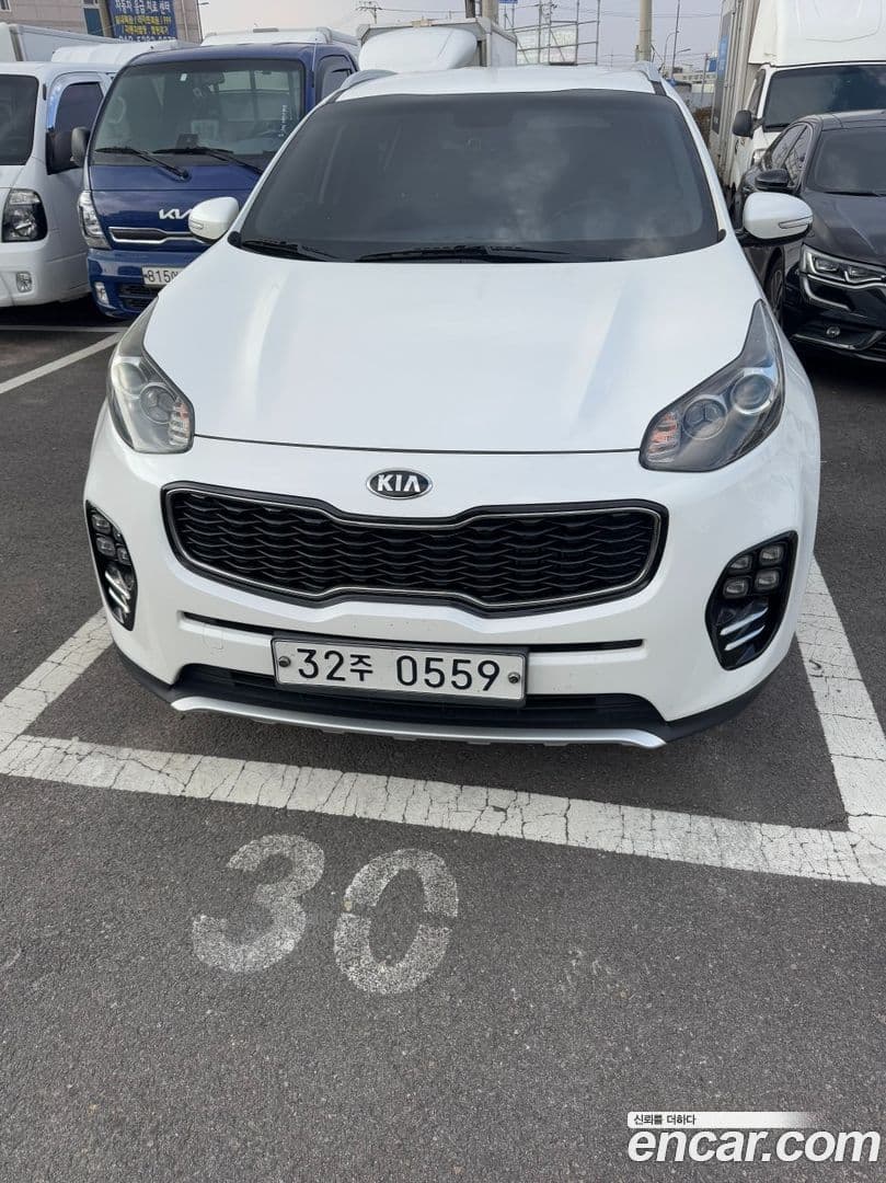 Main__Slider__Photo:Sportage Kia 2015.10-0