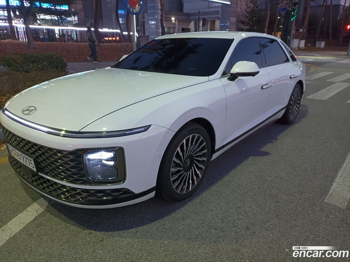 Main__Slider__Photo:Grandeur Hyundai 2023.7-0