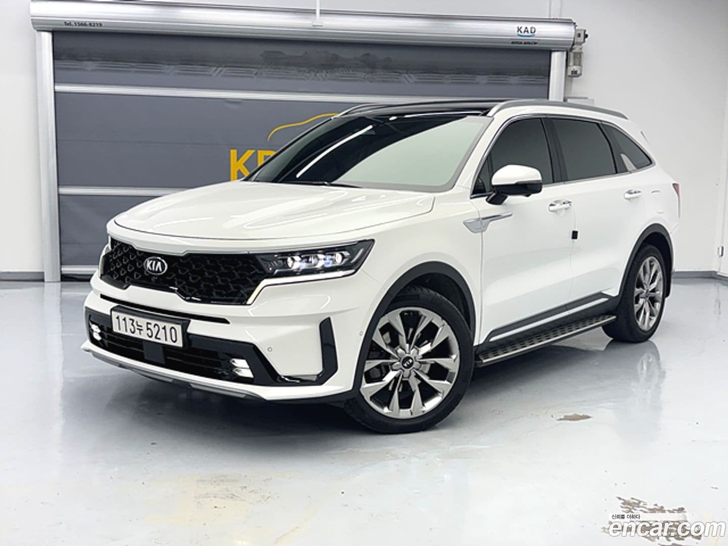 Main__Slider__Photo:Sorento Kia 2020.5-0