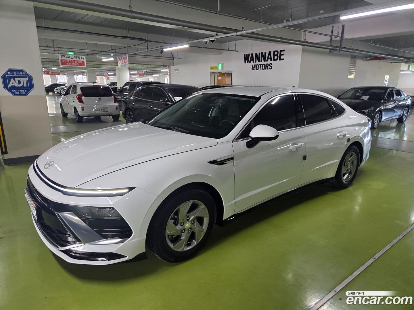 Main__Slider__Photo:Sonata Hyundai 2023.5-0